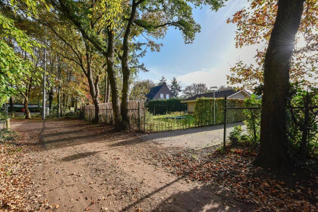 Huinerhofje 3 - Vrijstaand, Grote Tuin, Rust En Veel Privacy Nabij Uitgestrekte Bossen Villa Путен Екстериор снимка