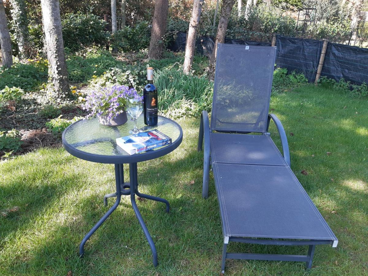 Huinerhofje 3 - Vrijstaand, Grote Tuin, Rust En Veel Privacy Nabij Uitgestrekte Bossen Villa Путен Екстериор снимка